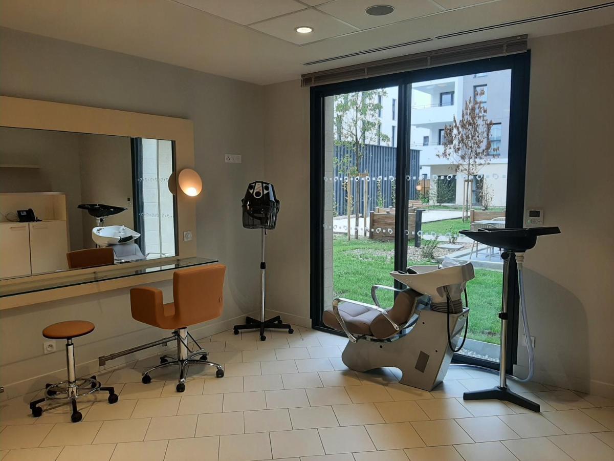 Aparthotel Domitys L'Opaline Villenave-dʼOrnon Esterno foto
